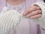 Lomi fingerless mittens Mittens Cozy Crochet Pattern