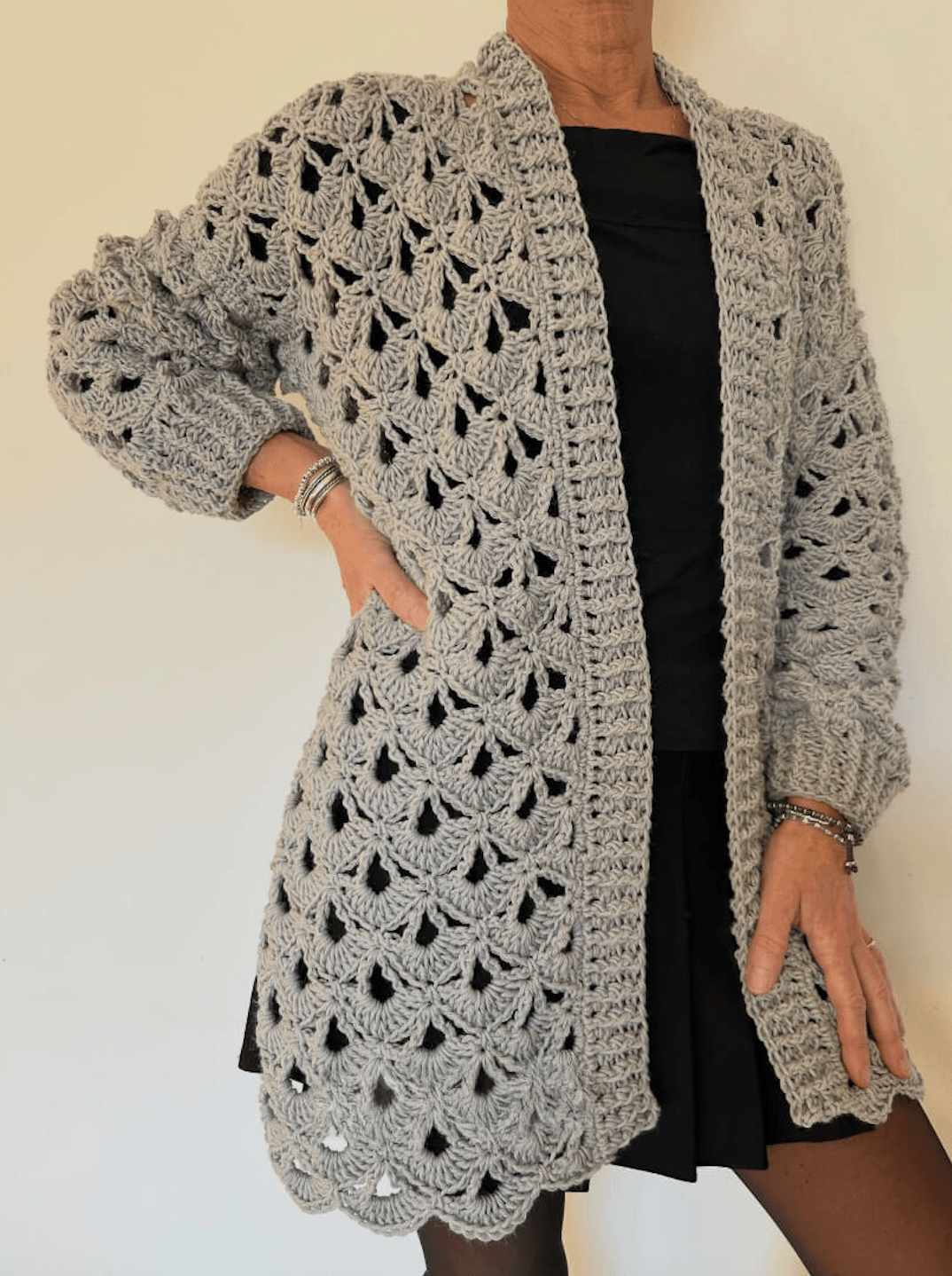 vetrova cardigan crochet pattern - video tutorial.