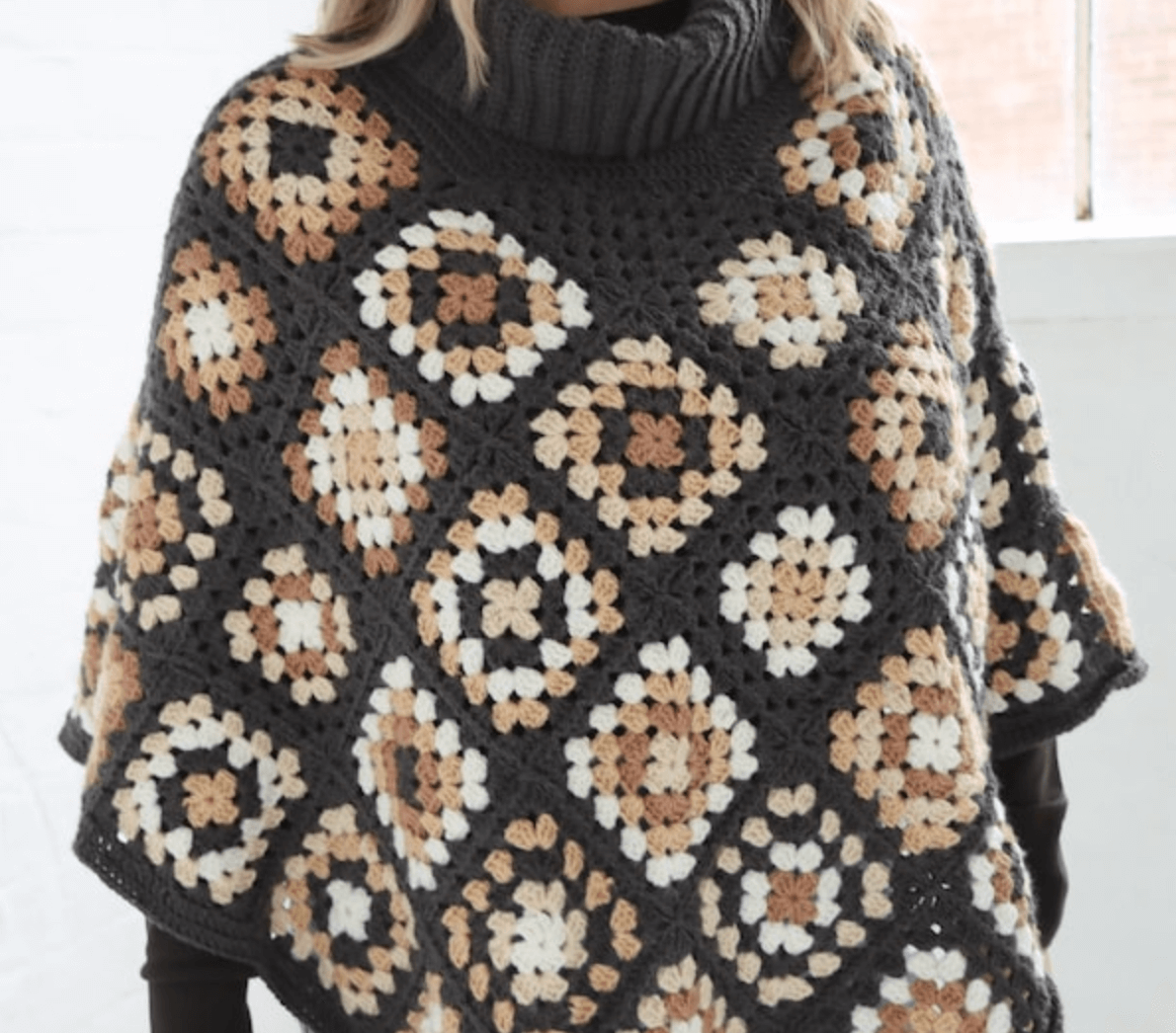 Ganshy Square Poncho crochet pattern - video assistance