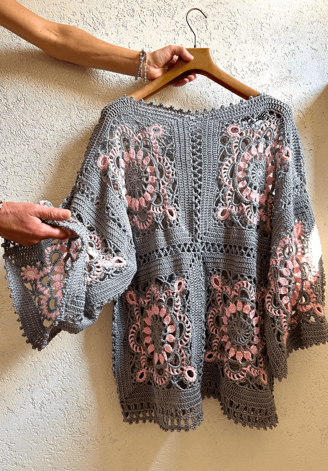 Floreva Bloom sweater crochet pattern
